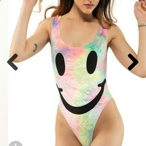 Smiley Bodysuit in Bubble Tie Dye Velvet
